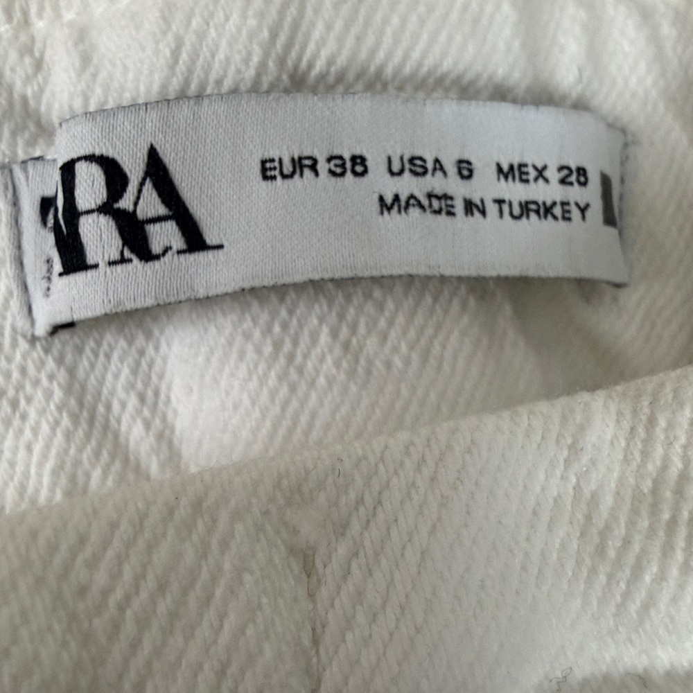 Zara White Wide Leg Cropped Jeans High Rise Gold Button Sailor Size 6 Nautical - Picture 9 of 9